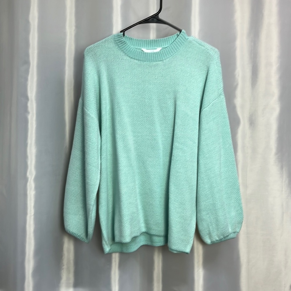 Time and Tru sweater